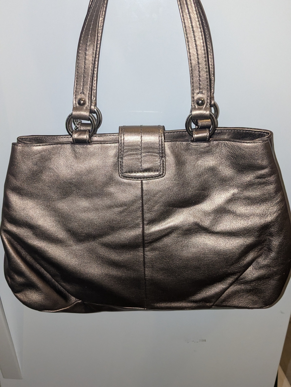 Coach Y2K Soho Metallic Leather Buckle Tote - Gold With Beautiful Purple Lining - Picture 4 of 10